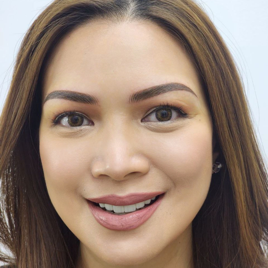 Cashmere Eyebrows (combination of shading - micro pigmentation and stranding - microblading)